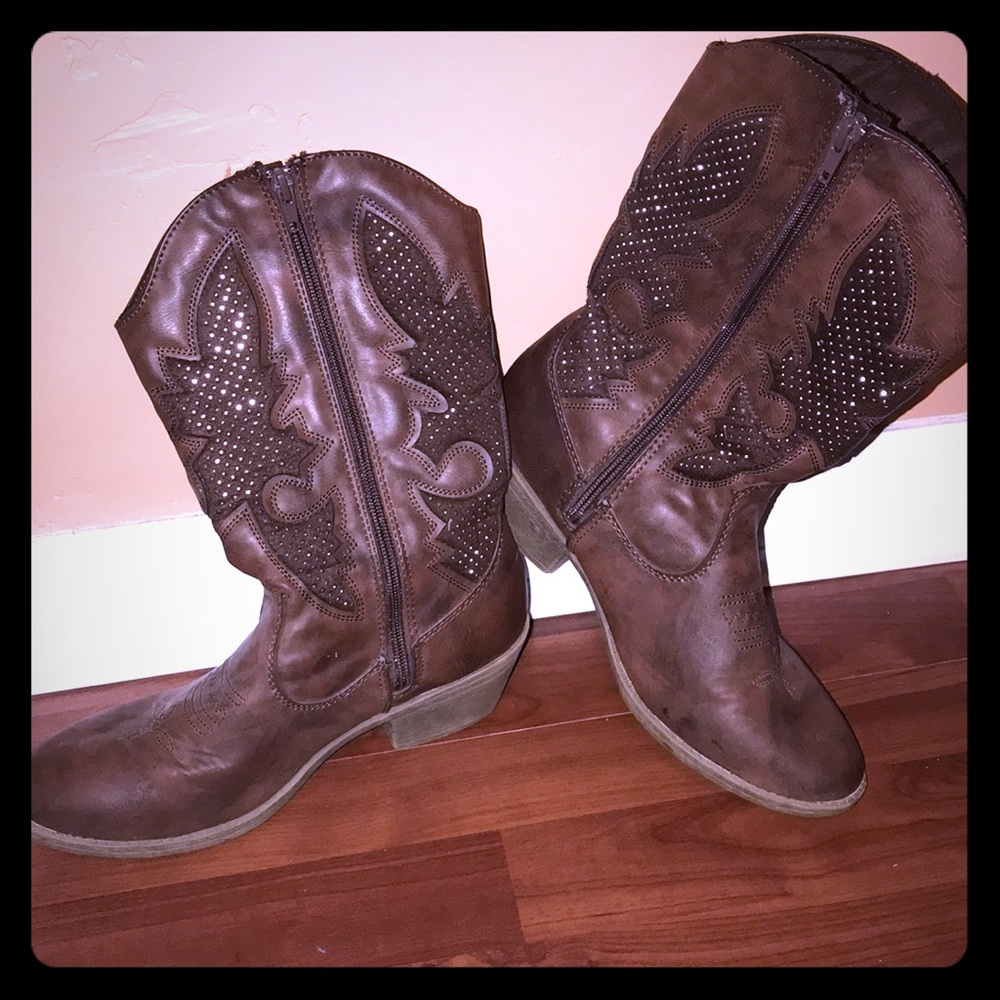 Justice cowgirl boots